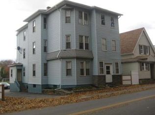 442 Grafton St, Worcester, MA 01604