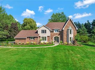 5465 Kraus Rd, Clarence, NY 14031