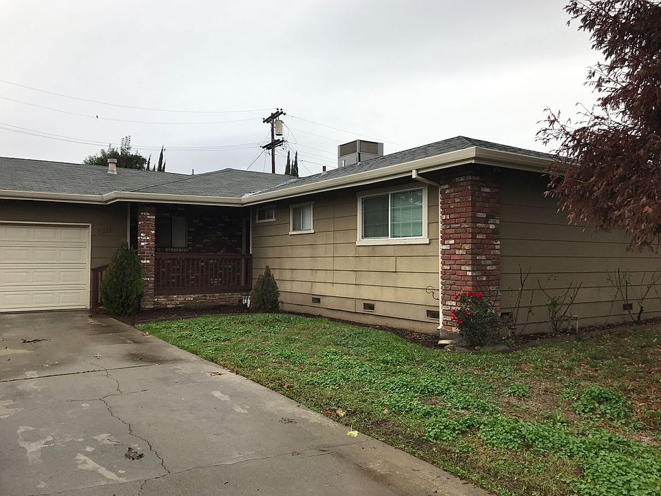 1st image of 2216 Foust St