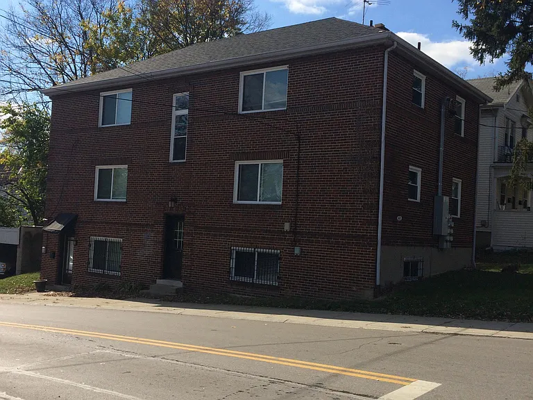 3627 Madison Rd — Photo 10