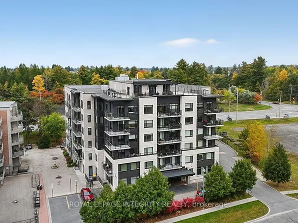 310 Centrum Blvd #309, Ottawa, ON K1E 0A3