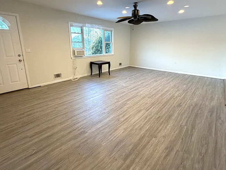 3223 Mystic Port Pl — Photo 4