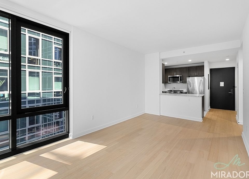 1st image of 21 W End Ave #1118