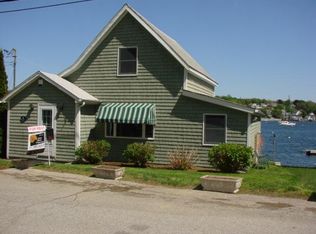 88 Riverside Ave, Portsmouth, RI 02871