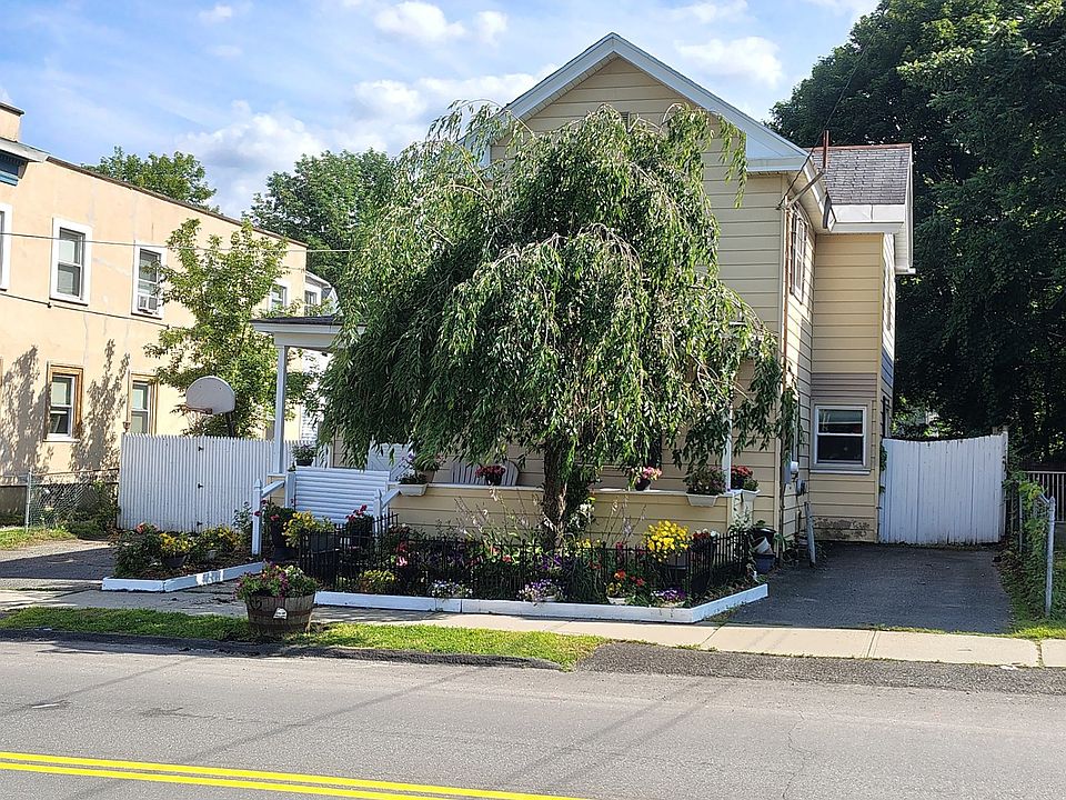 1st image of 12 Lincoln St