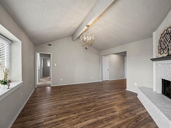 3rd image of 3419 Acorn Springs Ln