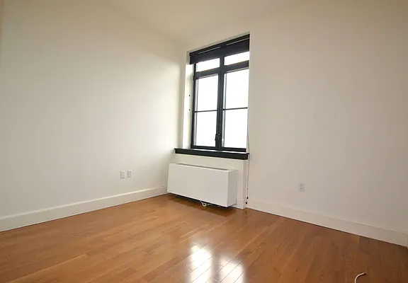 Rented by Bold New York | media 30