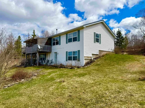 765 Green Rd, Cumberland, NS B4H 3X9