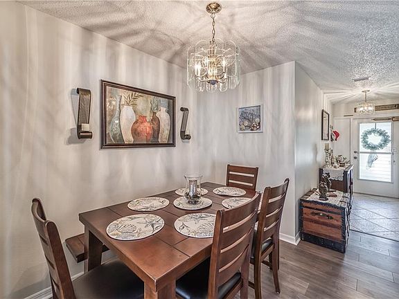 5th image of 1207 W Del Webb Blvd