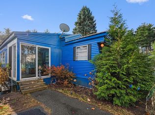 6 B St, Merrimac, MA 01860