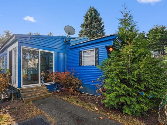 6 B St, Merrimac, MA 01860