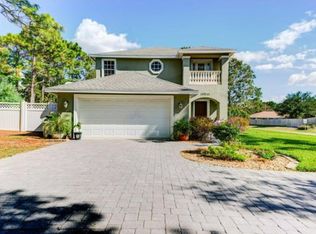 10241 Calico Warbler Ave, Weeki Wachee, FL 34613