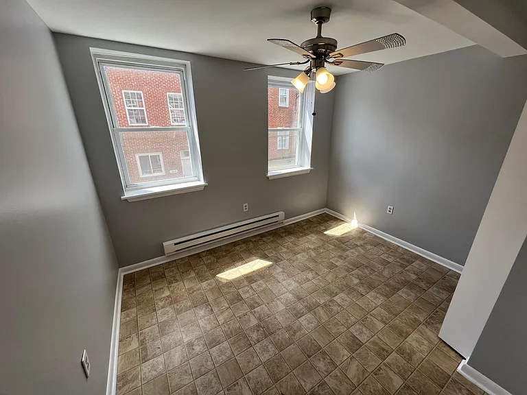 505 Wyeth St — Photo 7