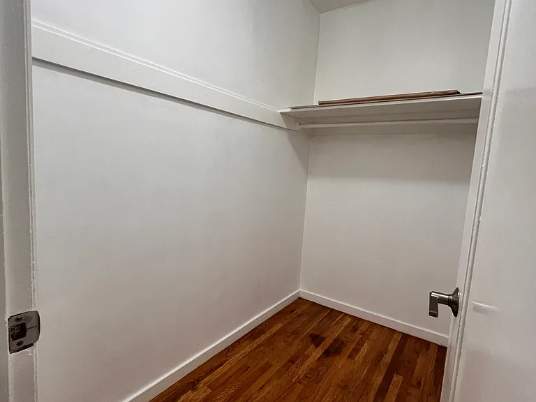 2280 Pine St #205 — Photo 6