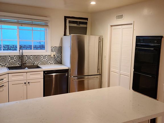 4th image of 6558 Neddy Ave