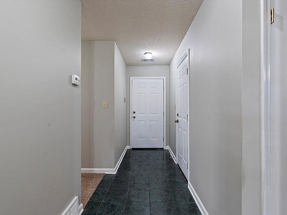 4th image of 8935 Fulton Ln