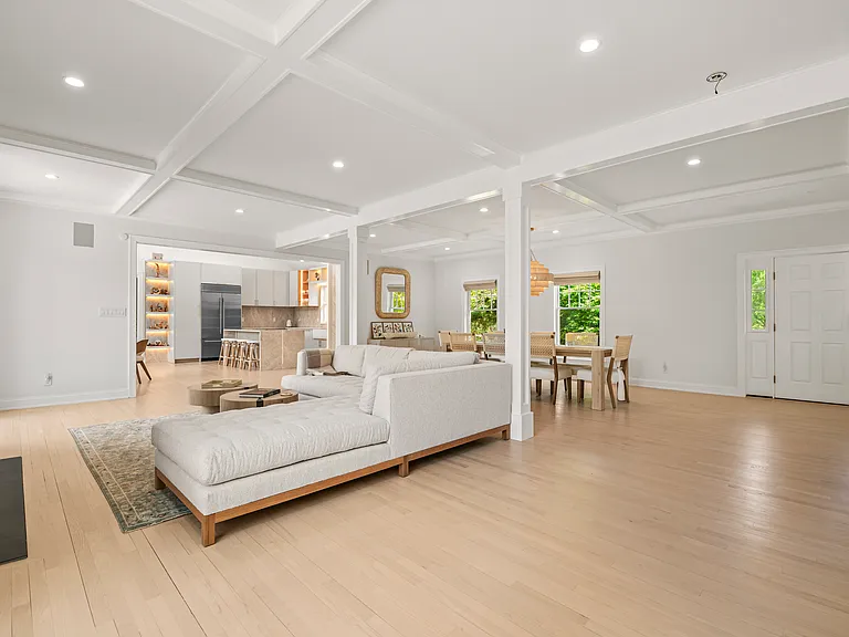 23 Wireless Way — Photo 18