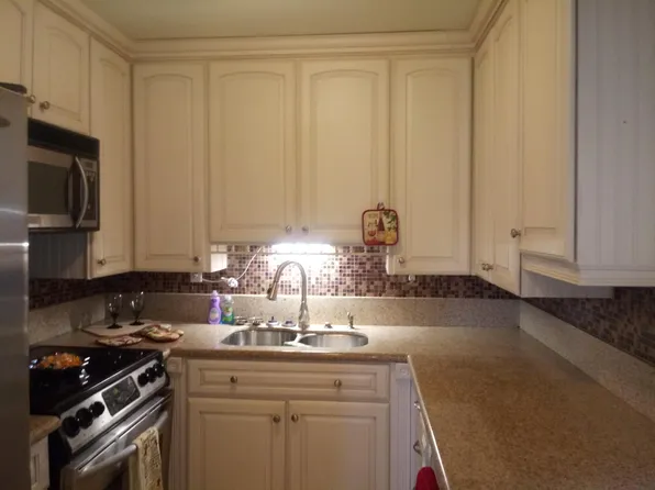 251 Normandy Ln #F, Delray Beach, FL 33484