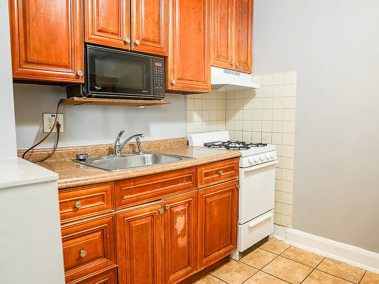 6132 Macbeth Dr #B — Photo 10