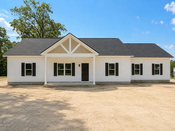 305 W Pope St, Sylvester, GA 31791