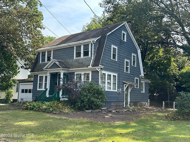 2nd image of 36 Pearl Street