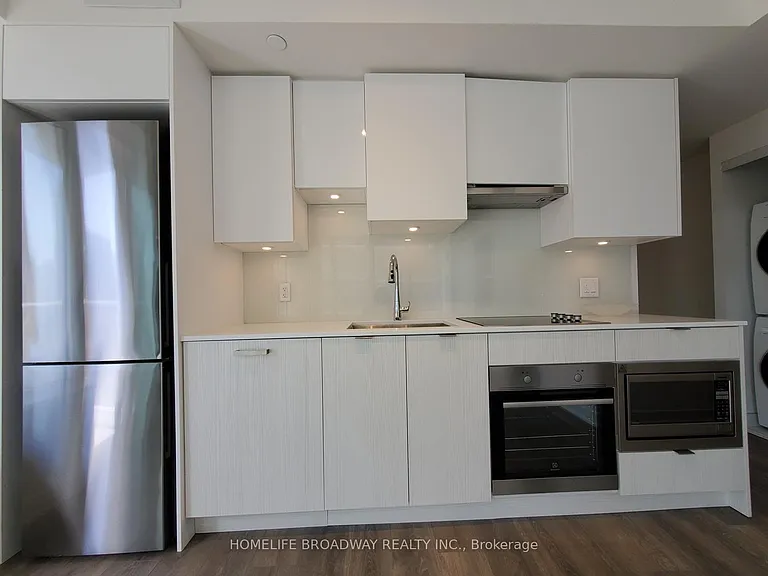 99 Broadway Ave #909 — Photo 6