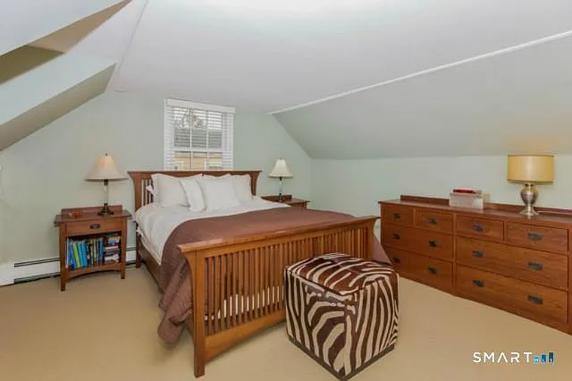 90 Linden Ave — Photo 8