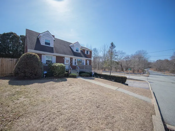 78 Longview Street, Waterford, CT 06385