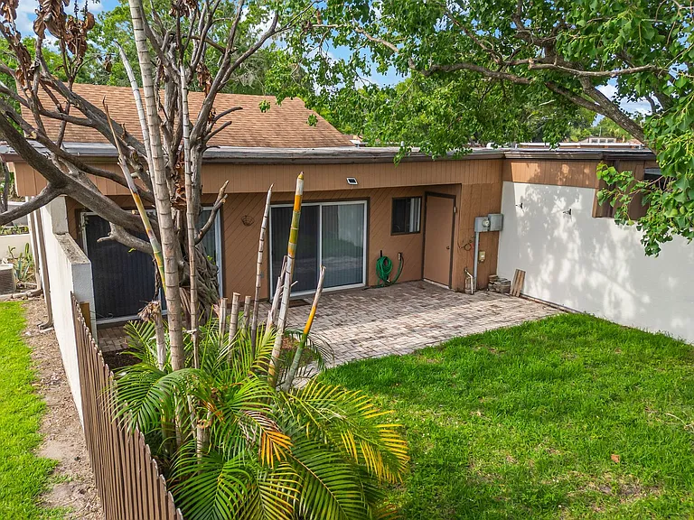 2304 Inagua Way — Photo 9