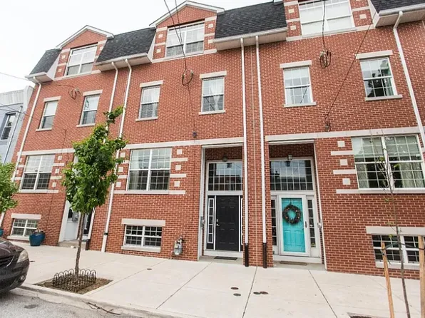 2545 E Dauphin St #1, Philadelphia, PA 19125