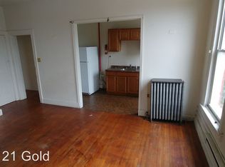 1011 Penn St, Reading, PA 19601