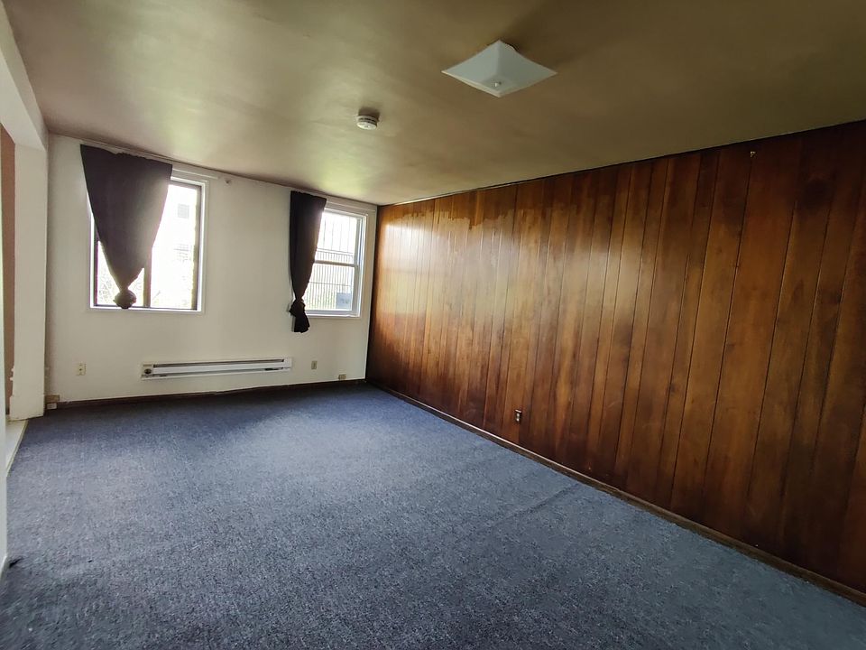 2nd image of 518 24th Ave #A