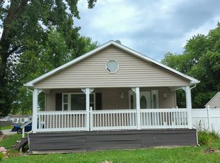 2400 E 4th St, Anderson, IN 46012