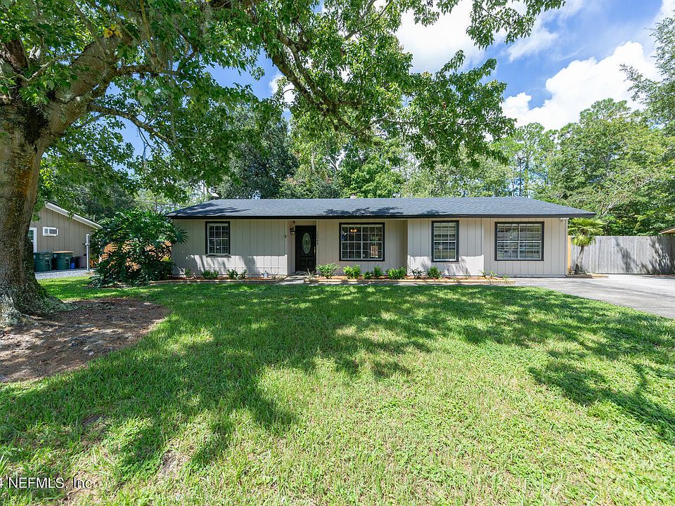 1st image of 10944 LIPPIZAN Drive