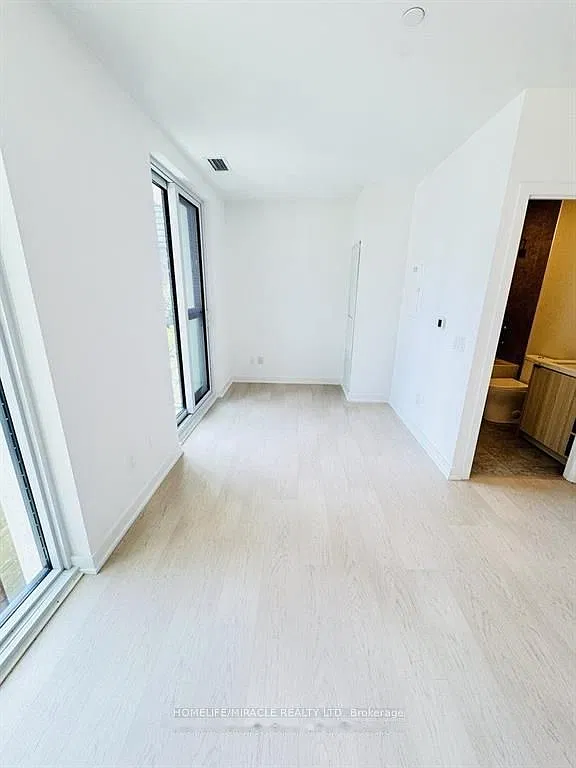 Studio, $1,999 — Photo 2