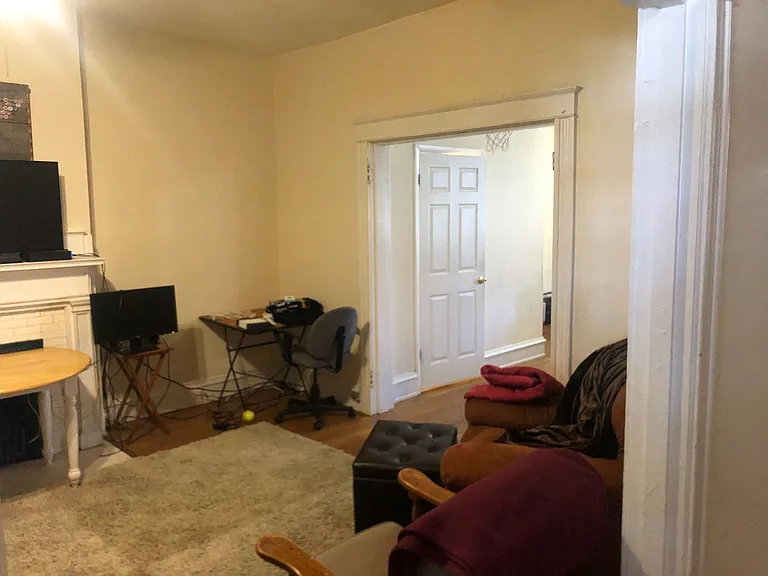 2829 W Grace St — Photo 3