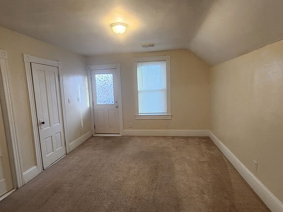 3rd image of 1208 Social St Floor 2