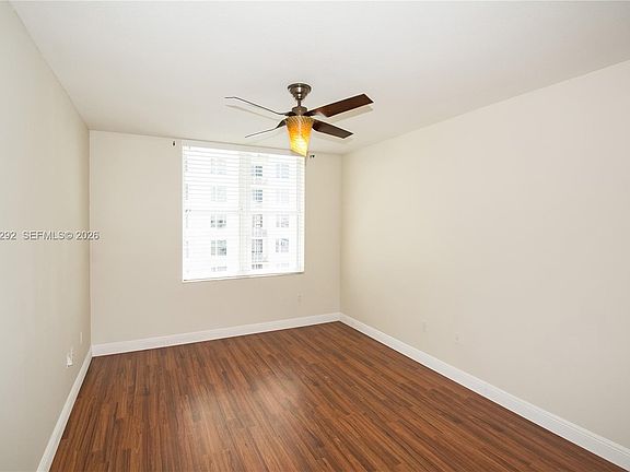 5th image of 511 SE 5th Ave