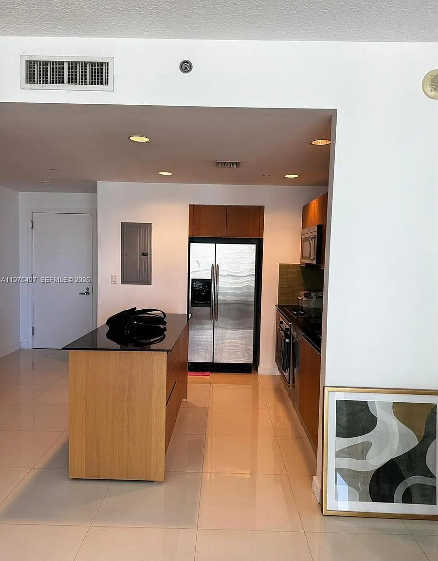 1060 Brickell Condo — Photo 1