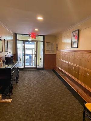 Rented by Manhattan Flats | media 11