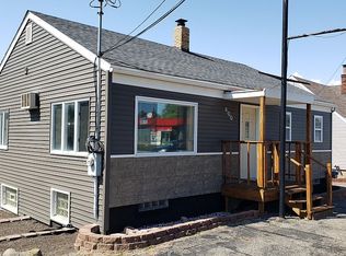 400 S Waverly Rd, Lansing, MI 48917