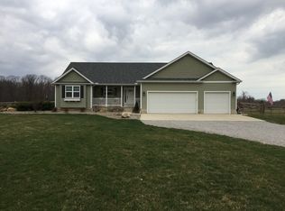 8460 Bank St, Vermilion, OH 44089