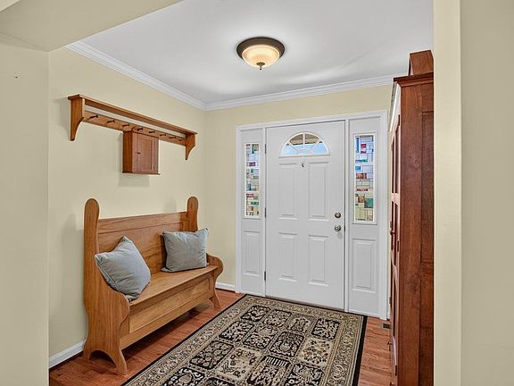 3rd image of 3534 Ridge Rd