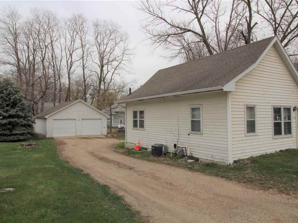 Spirit Lake Real Estate Spirit Lake Ia Homes For Sale Zillow