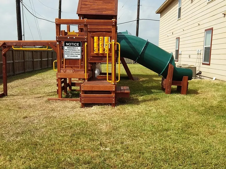 5929 Wooldridge Rd — Photo 3