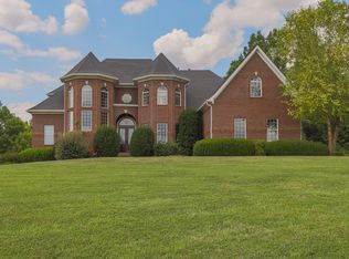 419 Watch Hill Ln, Louisville, KY 40245