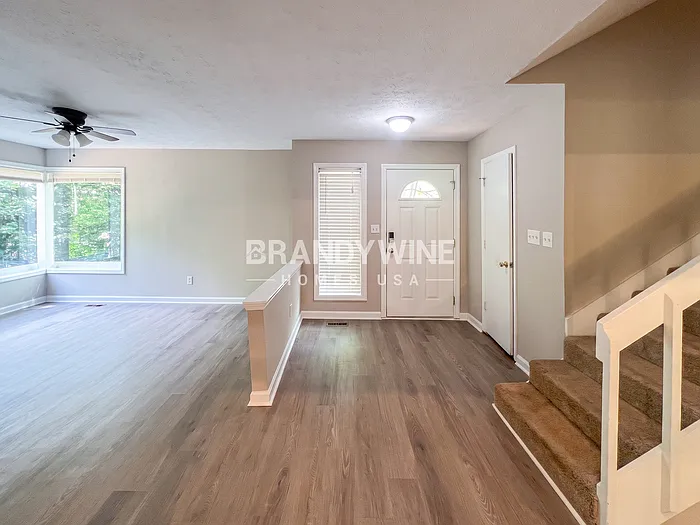 1704 Hickory Grove Trl NW — Photo 8