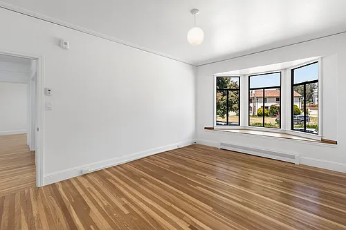 3260 Gough St #101 Photo 1