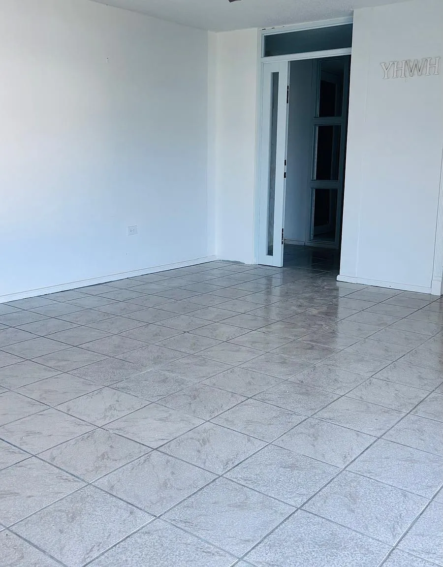 2 bed, $1,600 — Photo 2