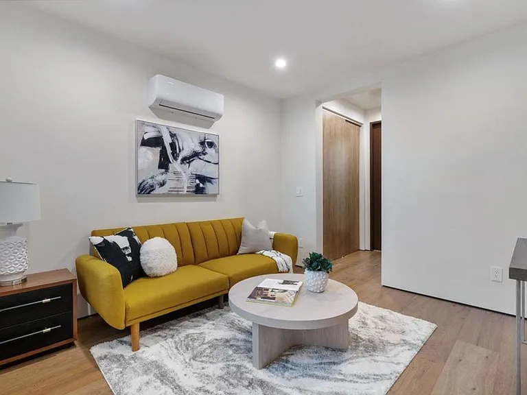 5610 Bellevue Ave — Photo 30